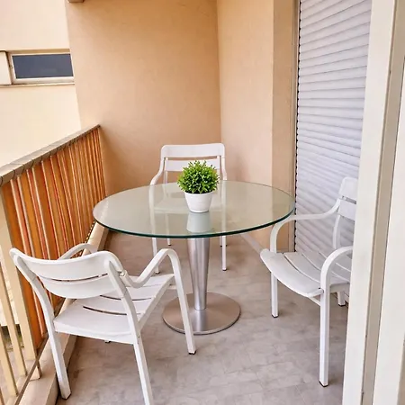 Grand Avec Vue Juan-les-pins Апартаменти Антіб