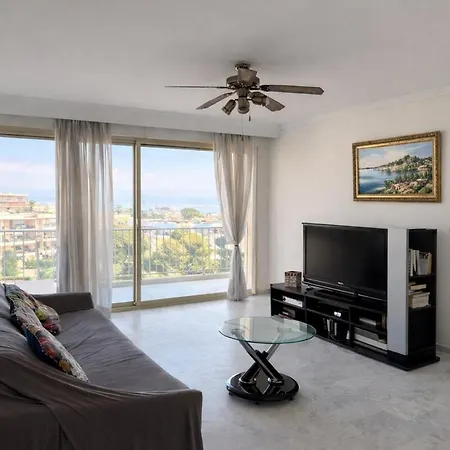 Grand Avec Vue Juan-les-pins *